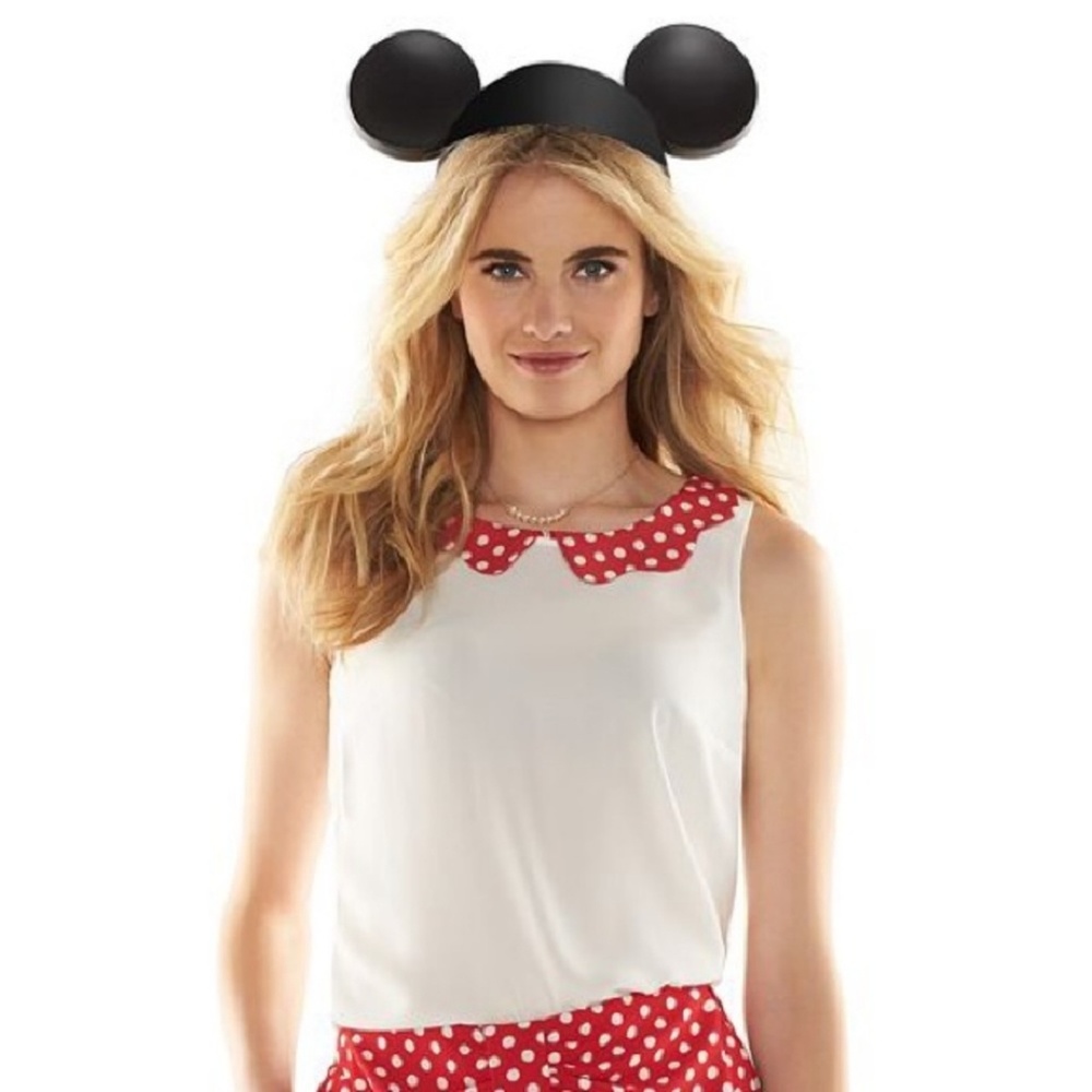 Disney Lauren Conrad Peter pan collar tank blouse